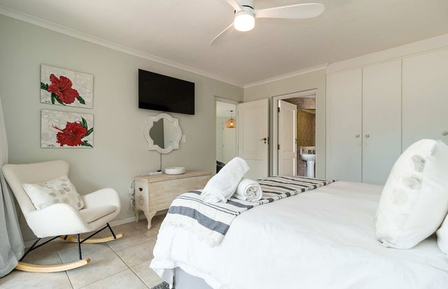 3 Bedroom Family Apartment Beach Club - Houtbay - Photo 40