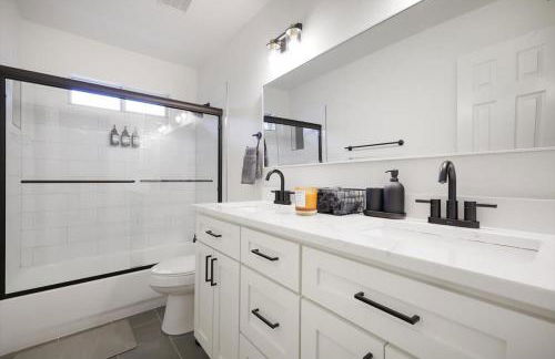 Live Like Royalty - Highland Village 6BR Mansion - Foto 32