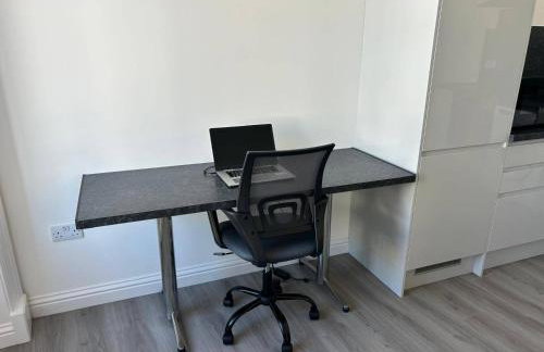 Family - Parking - Central - Wifi - Sleeps 4 - Foto 6