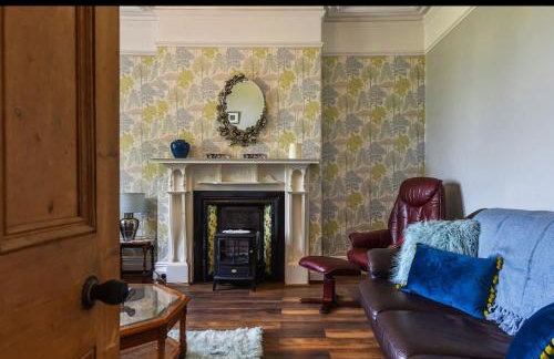 Traditional 3-Bed Property in Pontcanna with Parking - Foto 17