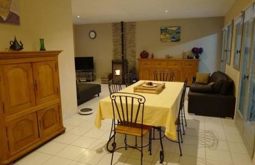 Maison avec jardin au calme proche de paris (30mn) - Foto 3