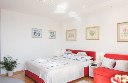 Amanda Apartment - Photo 5