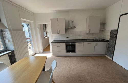 Große Wohnung mit großem Balkon - Foto 34