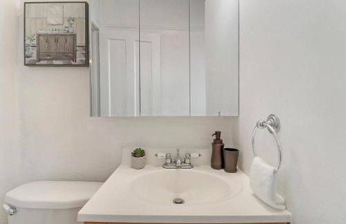 City Charm Studio Apt close to Shops - Ashland 04 - Photo 6