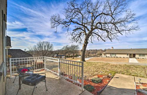 Upscale Home with Views and Game Room! - Foto 30