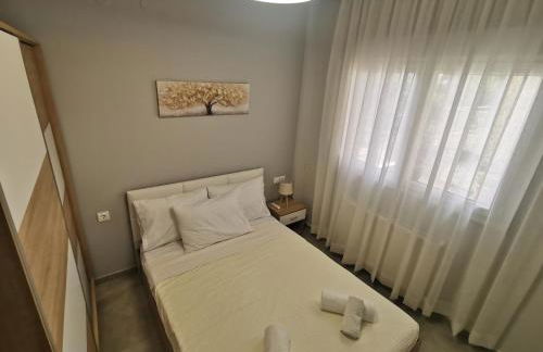 Elia Home - Photo 20