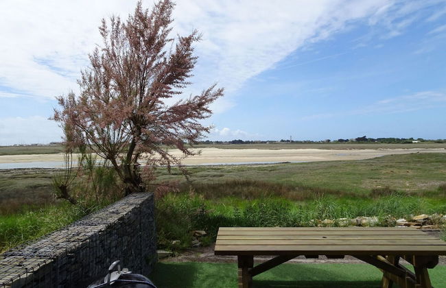 Holiday Home With sea View in Portbail - Photo 12
