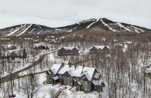 Ski-In Resort Family Condo with Deck at Jay Peak! - Foto 34