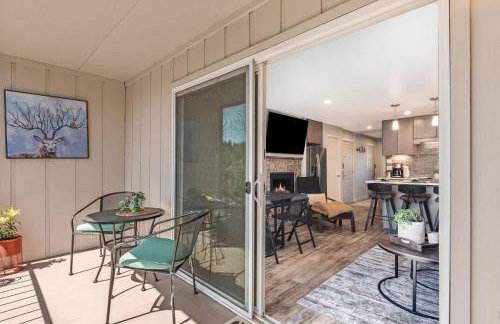 Gorgeous Condo With River View - Pool and Hot Tub - Foto 10