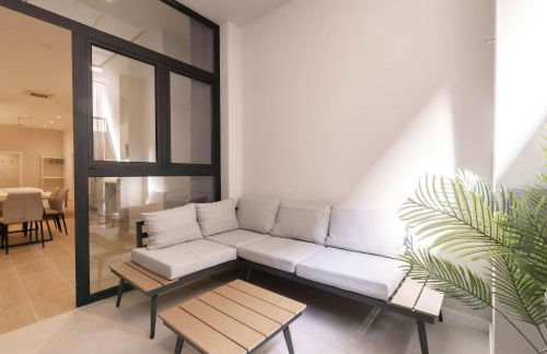 Luxury Apartments Oceanografic - Photo 26