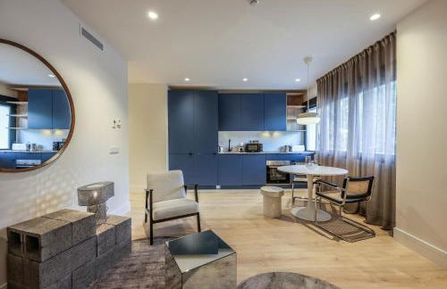 AmazINN Places Palacio Real - Foto 3