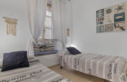 Alojamientos Cadiz Sol Bajo - Photo 11