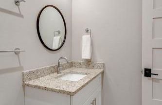 Mesmerize Melrose - 5 Mins to Broadway - Rooftop Deck - Foto 20