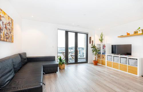 Modern New 2BR wViews & Balcony in Wandsworth - Foto 24