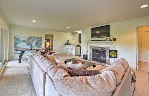 Cashiers Retreat with Fireplace and Mtn Views! - Foto 11