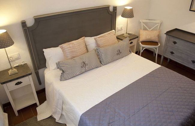 Bini Belin Villa de Lujo WIFI y Piscina - Photo 5