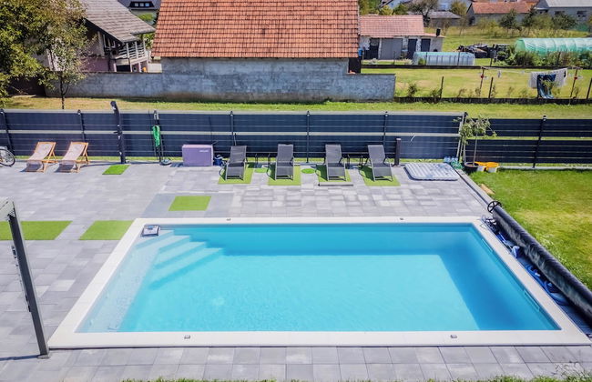 Villa Joy With Pool and Hot Tub - Foto 13