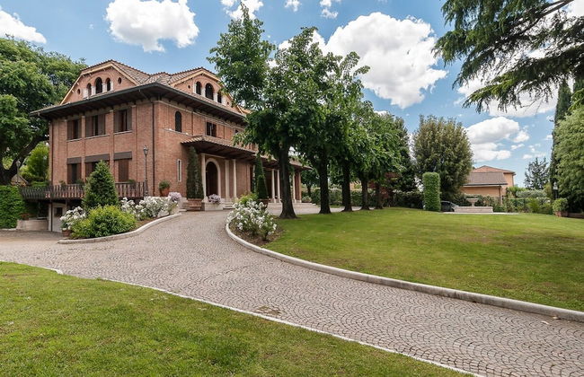 Near Rome Villa Pool Tennis Courts Perfect Family Reunion or Off-site Meeting - Foto 10