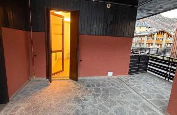 Elegante suite con box privato e vista - Foto 14