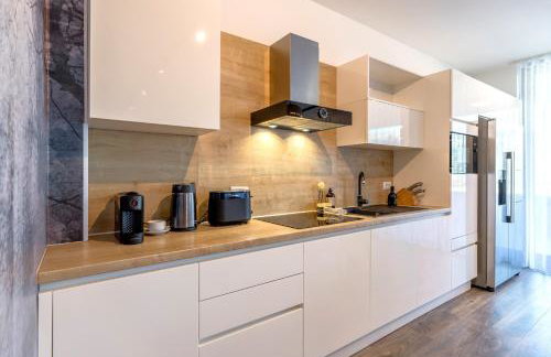 The Island Home - Korkya Luxury Apartments - free garage parking - Foto 3