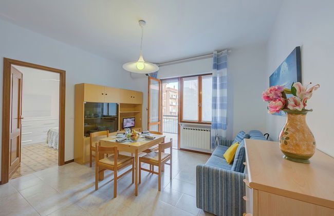 Il Tulipano Giallo 100m From The Sea - Photo 1