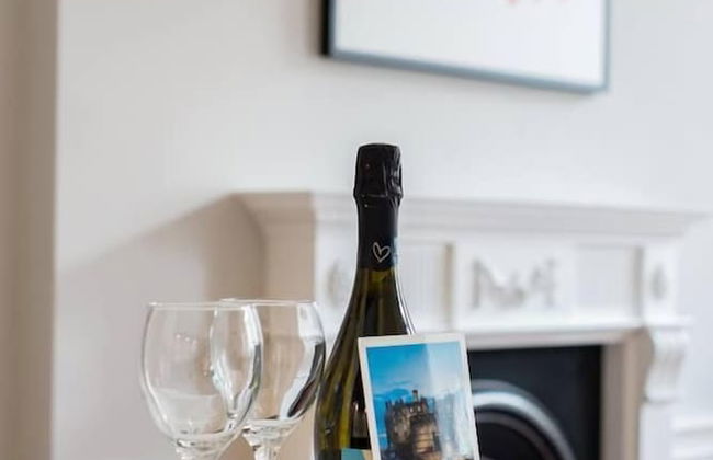 JOIVY York Place Apartment in Georgian City Centre Building - Foto 21