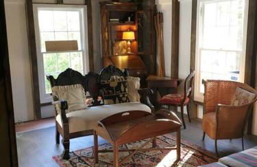 Historic Farmhouse by Nature Preserve - Foto 32