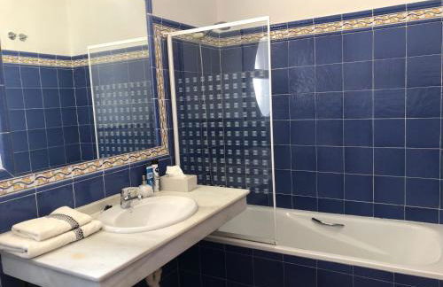 Charming 1 bedroom suite with shared kitchen next to Puerto Banus - Foto 6