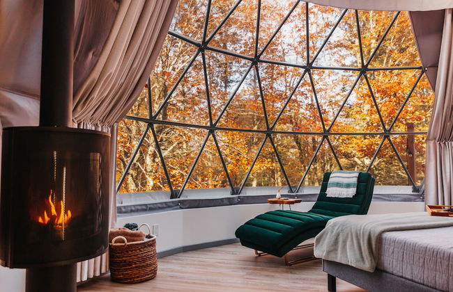 FlowEdge Riverside Getaway - Photo 8