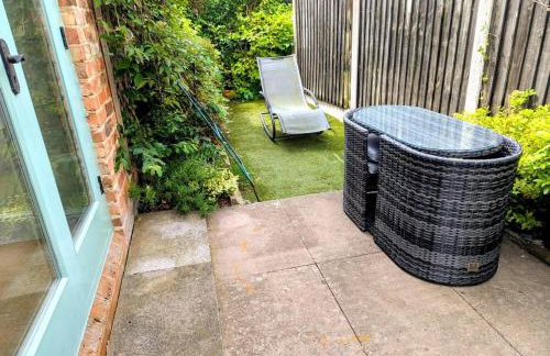 2 Bed 2 Ensuite Modern House With Parking - Foto 18