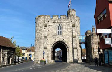 Crippens, Quintissential Luxury Central, Parking & EV - Foto 51