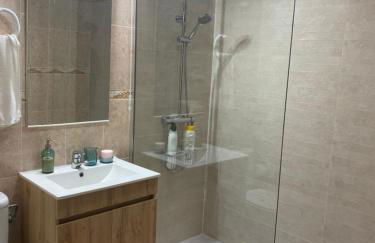 Nonna Beach Apartment Two-Bedroom - Photo 6