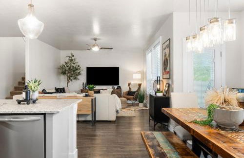 Hot Tub - Sauna - Fire Pit - Ping Pong - Darts - Foto 34