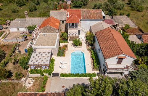 Apartment Varos with shared pool - Foto 56