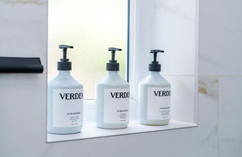 Cozy 2 Bedroom Apartment in Sutton - Foto 13