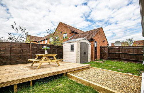 Milton Keynes for Families and Contractors with Private Parking - Foto 32