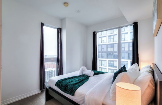 Panorama Suites Downtown Toronto - Photo 6