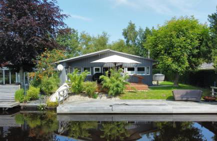 Haus am See! Großes Meer - Foto 1