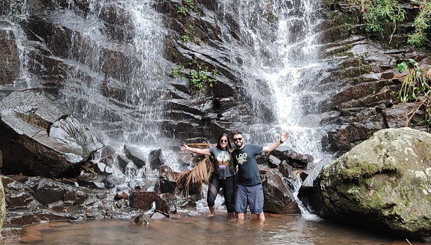 Tour en quad por el cañón Churriado - Foto 5, Posando ante una cascada de la ruta