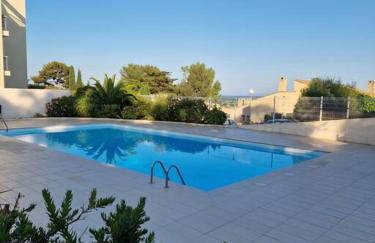 Superbe villa contemporaine vue mer dans résidence avec piscine et tennis - Foto 1