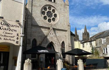 Apartment No 8 - Stay in style in the heart of the Cathedral City. - Photo 24