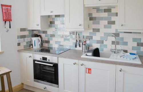 Riverbank Cottage - Photo 4