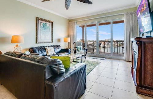 Luxury 5 Star Waterfront Condo 3 Bdr 2 Bath Pool Hot-Tub Panoramic Gulf and Intracoastal Waterway Views - Photo 21