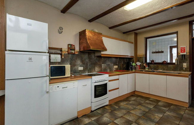 Holiday Home in Bastogne With Garden - Photo 13