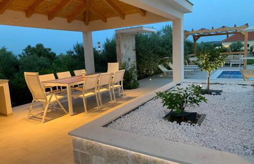Holiday house Trogir NATURA with swimming pool - Foto 4