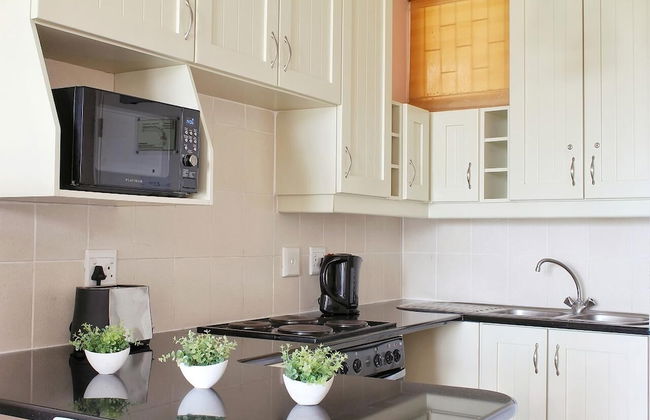 Breakers Resort by Top Destinations - Photo 35