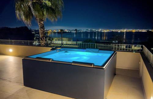 5E Villa Charme-Sea and Ortigia view-Whirlpool roof Terrace - Photo 35