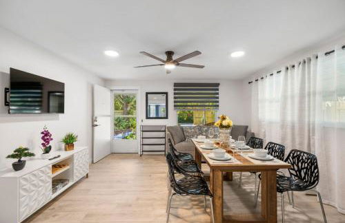 Updated Sarasota Retreat Spa Hot Tub Prime Location - Foto 10