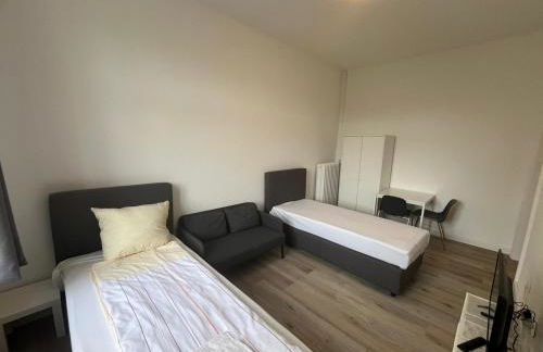 Zentral gelegene Erdgeschoss-Wohnungen mit bequemer Erreichbarkeit - Photo 30