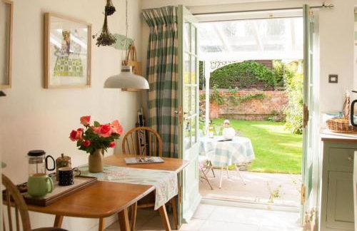 Romney, a cosy Victorian cottage in a picturesque Suffolk village - Foto 15